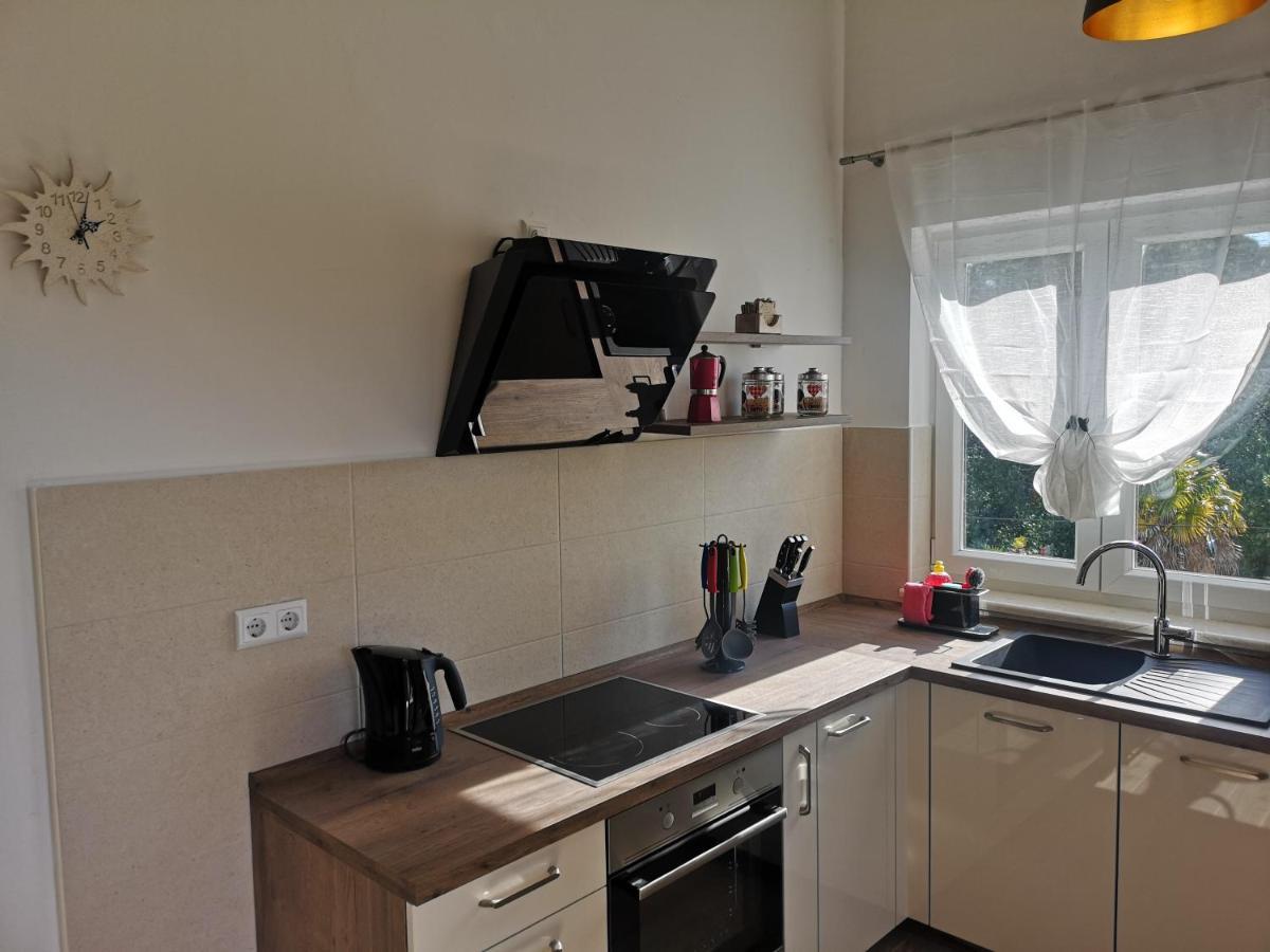 Apartment Nada 2 Malinska Esterno foto